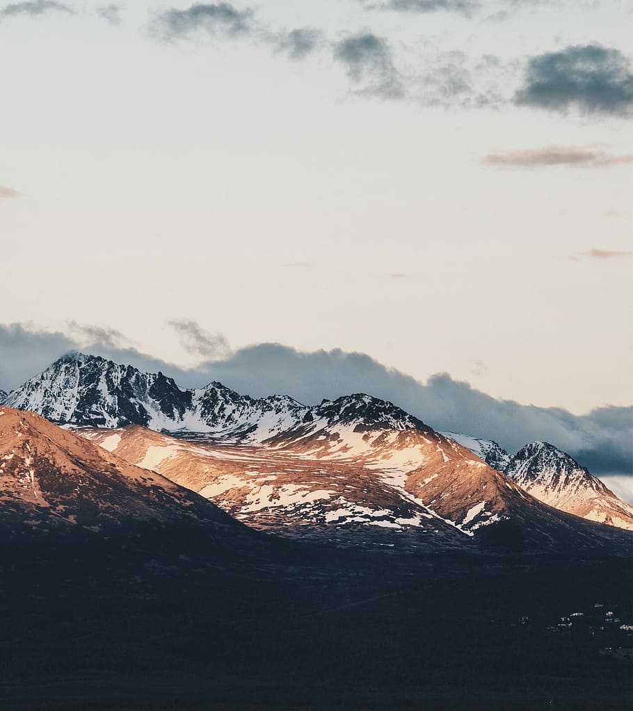 glacier mountain under gray sky at daytime, snow covered mountain HD wallpaper