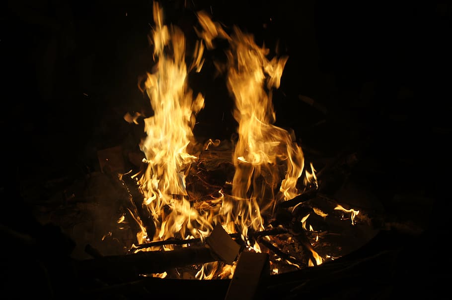 fire, camp, camp fire, burning, flame, fire - natural phenomenon HD wallpaper