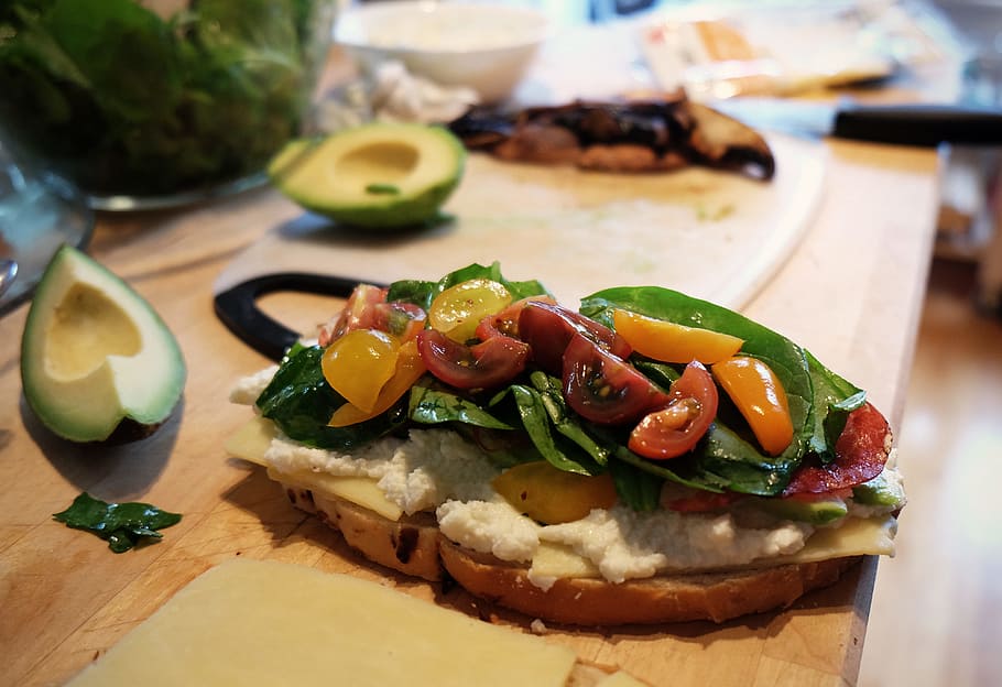 bread, food, sandwich, healthy, avocado, cutting board, kitchen HD wallpaper