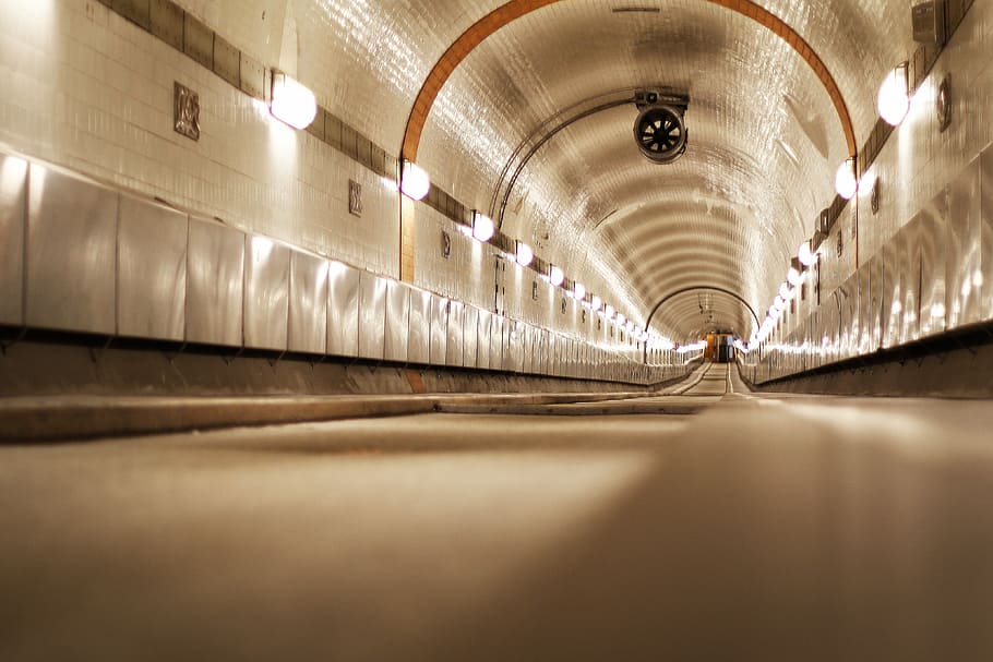 brown hallway interior, hallway, tunnel, passageway, underpass HD wallpaper