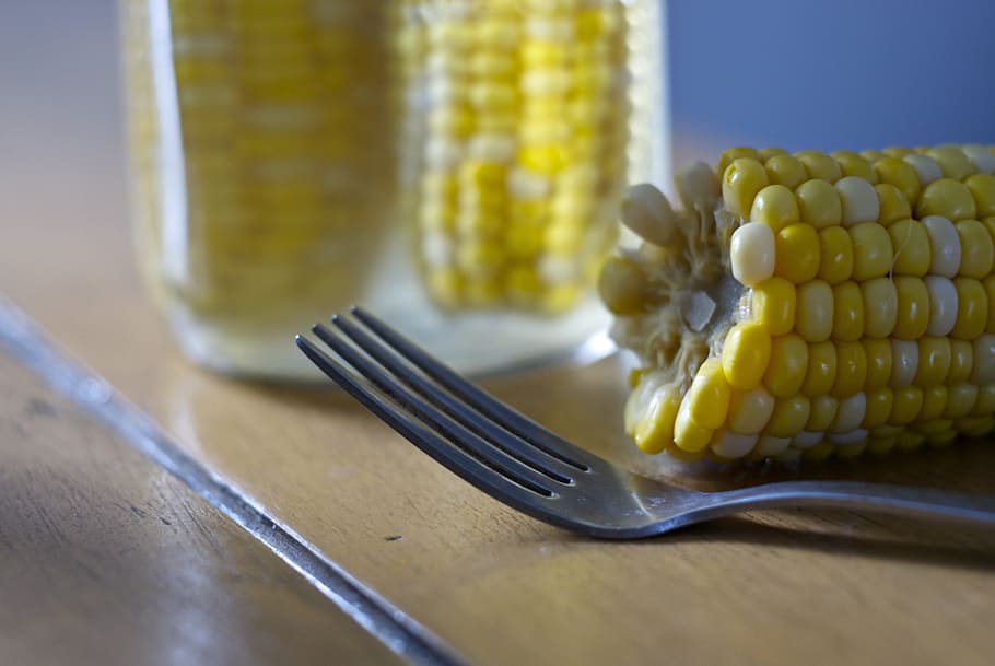but, fork, table, macro, food and drink, corn, vegetable, eating utensil HD wallpaper