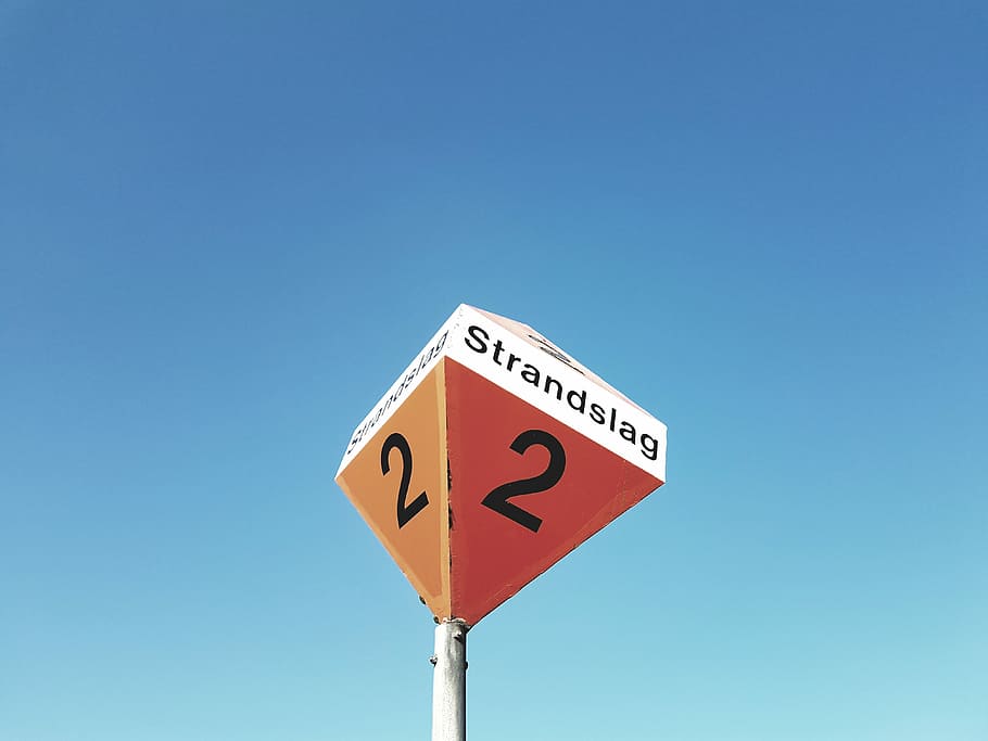 Beach in Den Haag, Strandslag signage, 2, orange, red, blue, communication HD wallpaper