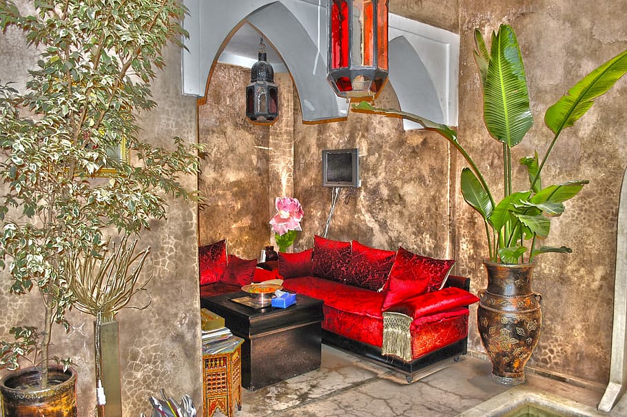 Morocco, Riad, Reception, marraquech, patio, plants, pots, rustic decor HD wallpaper