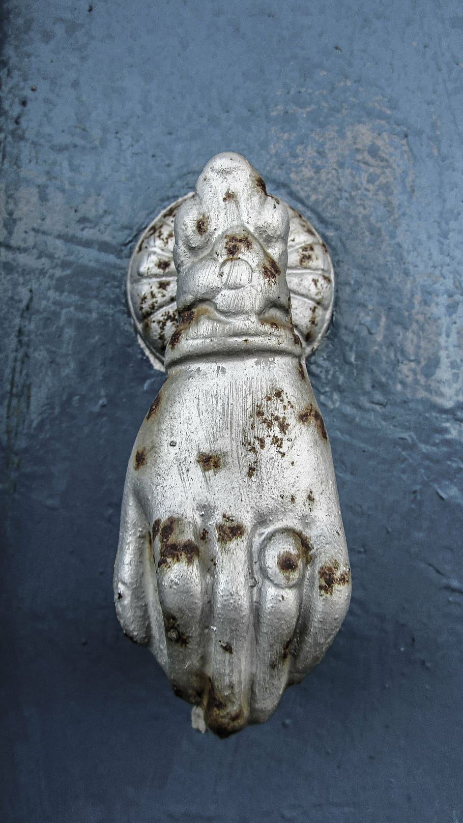 knocker, old, rusty, metallic, hand, door, entrance, cyprus HD wallpaper