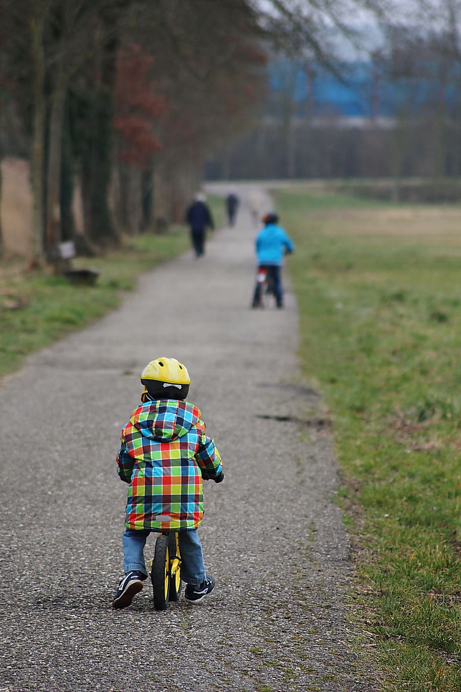 Child, Impeller, Exercise, lane, come afterwards, people, outdoors HD wallpaper