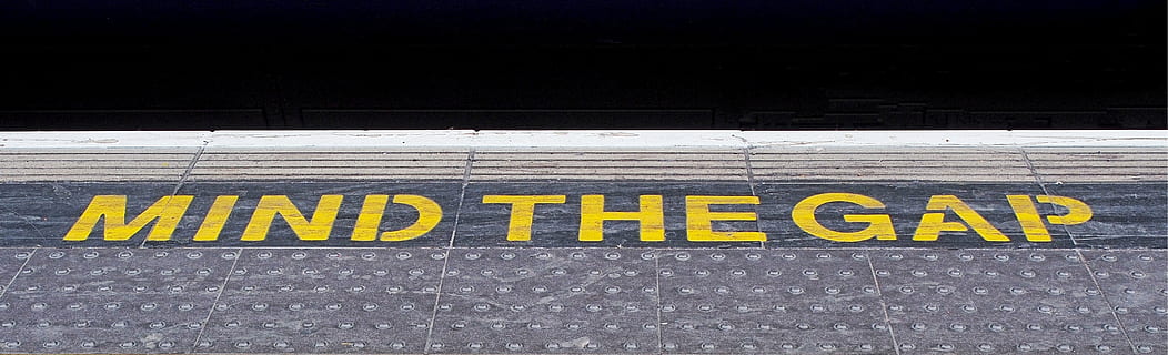 Mind the Gap road signage, railway, platform, travel, station HD wallpaper