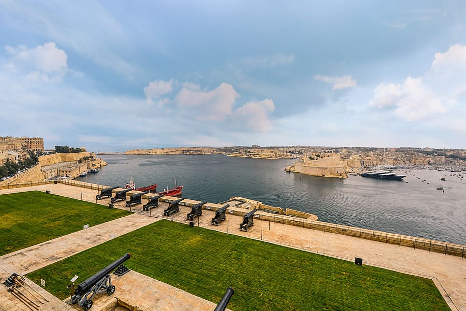 malta, port, harbor, cannons, mediterranean, boat, ship, marina, HD wallpaper