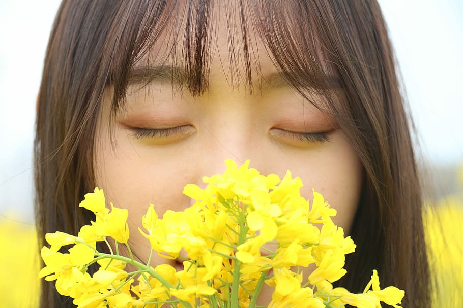 Liu Wen, Rape, Yellow, wei liu wen, flower, headshot, childhood HD wallpaper