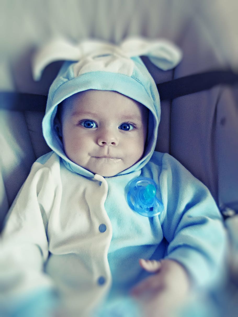kid, ljalka, bunny, baby, young, babyhood, child, real people HD wallpaper