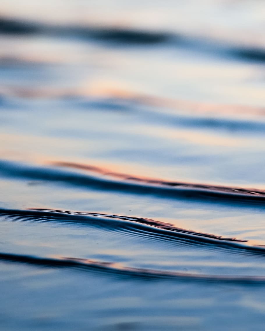 tilt shift lens photography of body of water, blue water picture HD wallpaper