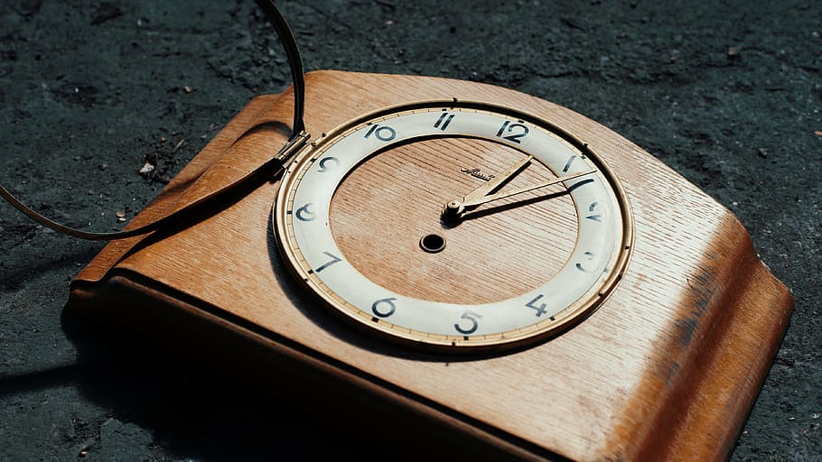 close-up photography of brown wooden framed analog clock at 12:06 HD wallpaper