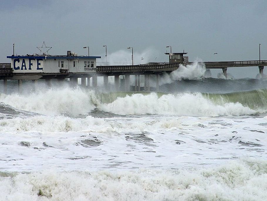 forward, storm, spray, sea, ocean, wave, water, motion, smoke - physical structure HD wallpaper