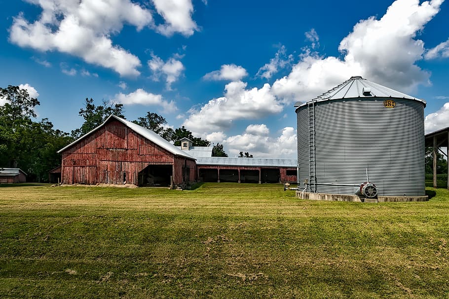 gray tank container near brown house, iowa, landscape, barn, silo, HD wallpaper