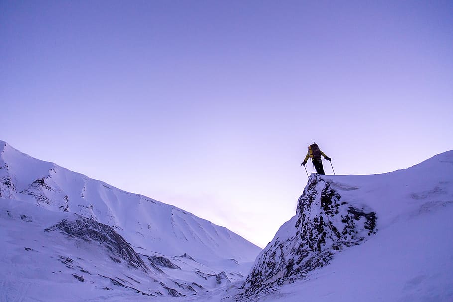 Snow, Sunset, Hiking, Cold, winter landscape, twilight, québec HD wallpaper
