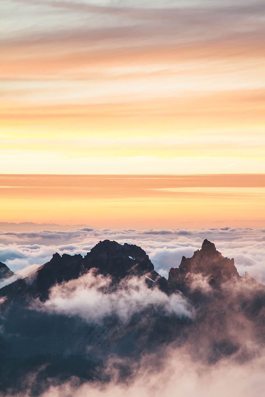 top view of mountain covered by clouds, mountain peaks under white and yellow sky, HD wallpaper