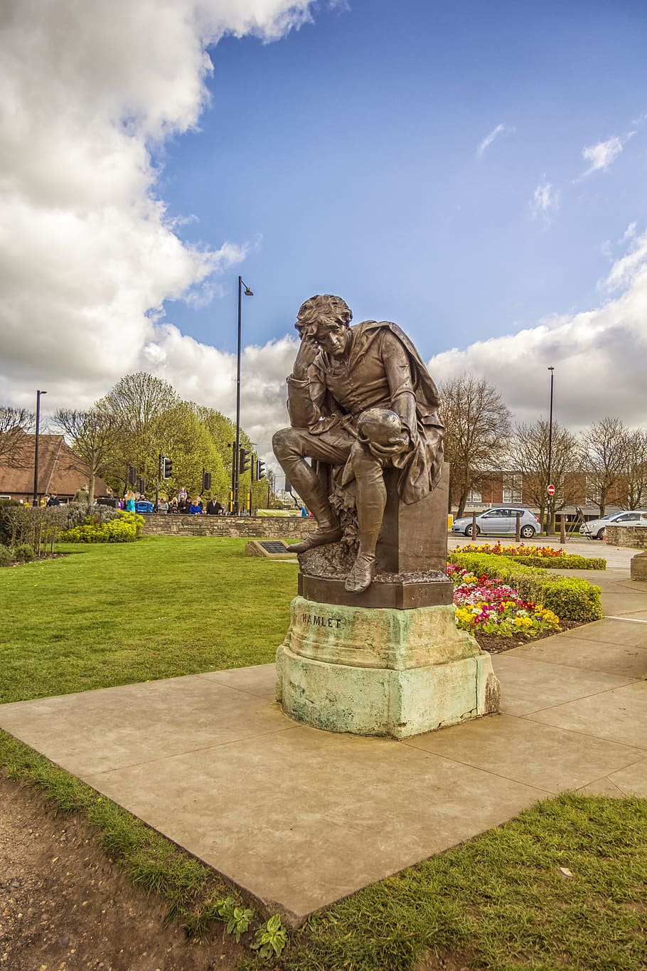Hamlet, Shakespeare, Stone, Statue, bronze, stratford upon avon HD wallpaper