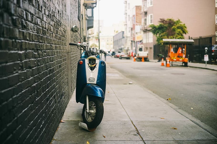 white and blue motor scooter, blue and white motor scooter beside wall HD wallpaper