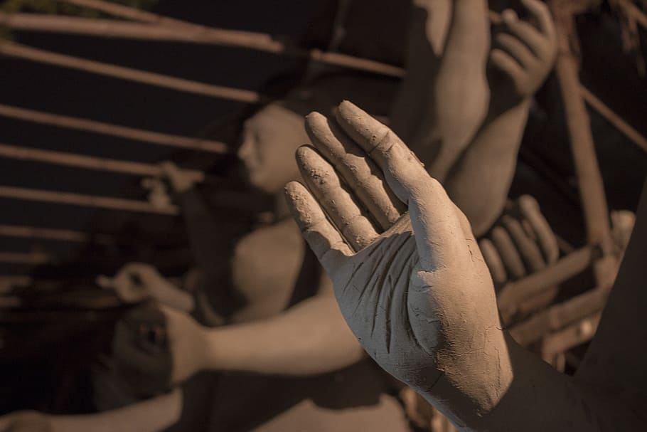 closeup photo of hand statue, India, God, Hinduism, Religious, HD wallpaper