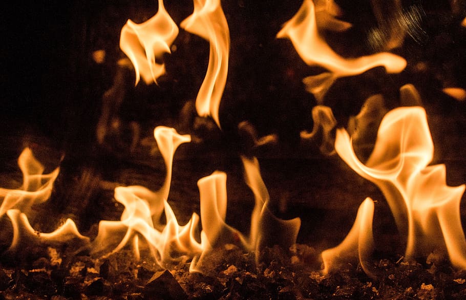 fire, flame, hot, night, burn, burning, fire - natural phenomenon HD wallpaper