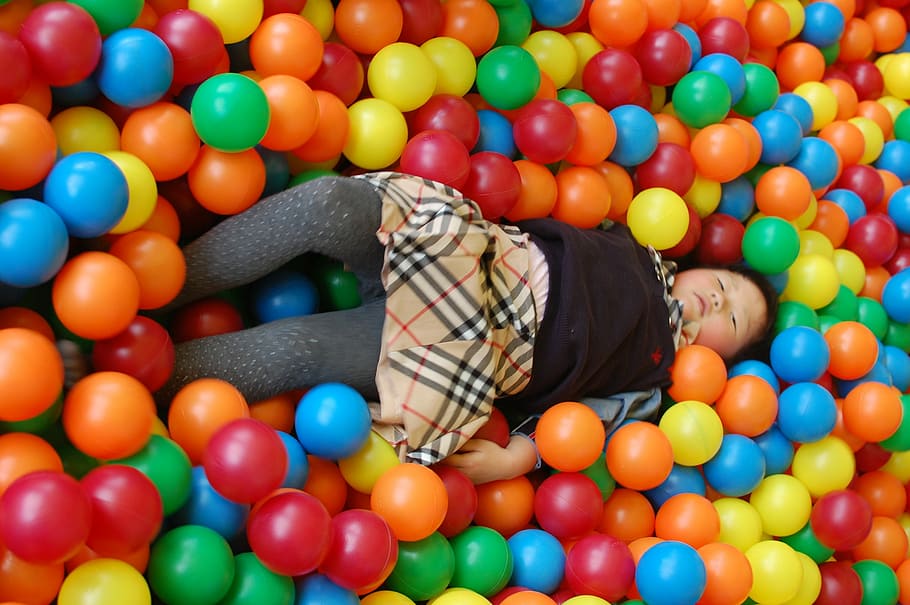 Kindergarten, Ball, Pool, Play, ball pool, multi colored, one animal HD wallpaper
