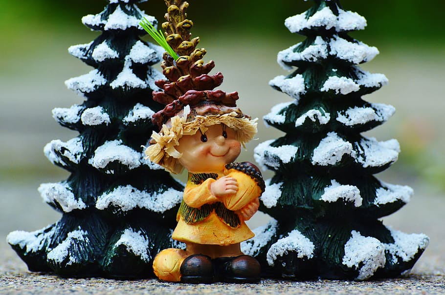boy holding acorn figurine, winter, imp, cute, sweet, figure HD wallpaper