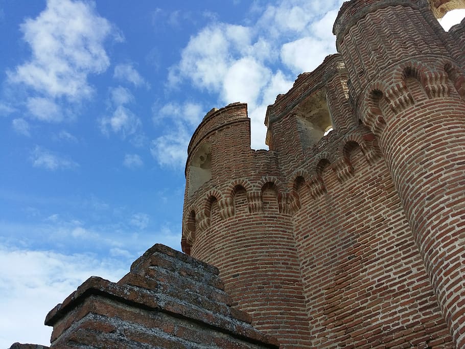 castle, brick, coca, low angle view, architecture, built structure HD wallpaper