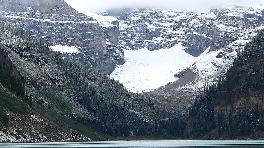 Lake Louise, Canada, Scenic, Travel, majestic, rocky mountains, HD wallpaper