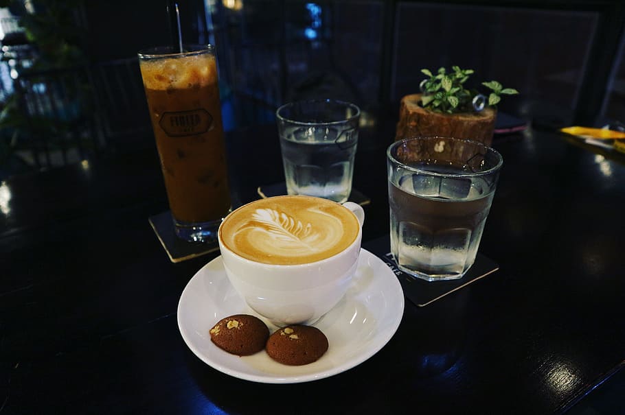 coffee, table, tea, cup, drink, cafe, food, desk, hot, food and drink HD wallpaper