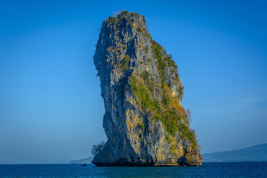 photo of green mountain island in body of water, blue, sea HD wallpaper