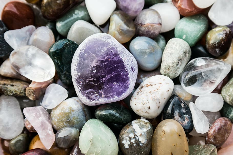 white, black, and purple stones, semi precious stones, gems, minerals, HD wallpaper