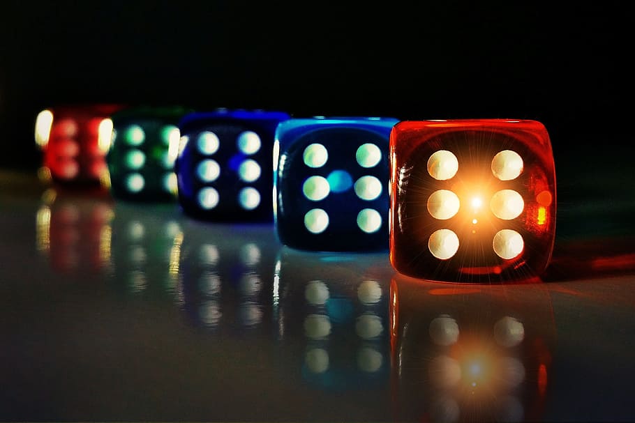 assorted-color dice with LED, Cube, Colorful, Transparent, Mirroring