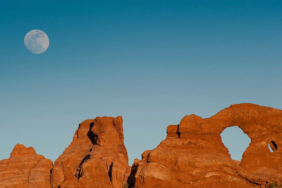 natural rock bridge, full moon, night, bright, light, landscape, HD wallpaper