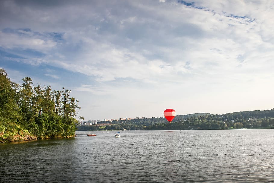 Hot Air Balloon over Lake, brno, flying, river, sky, outdoors