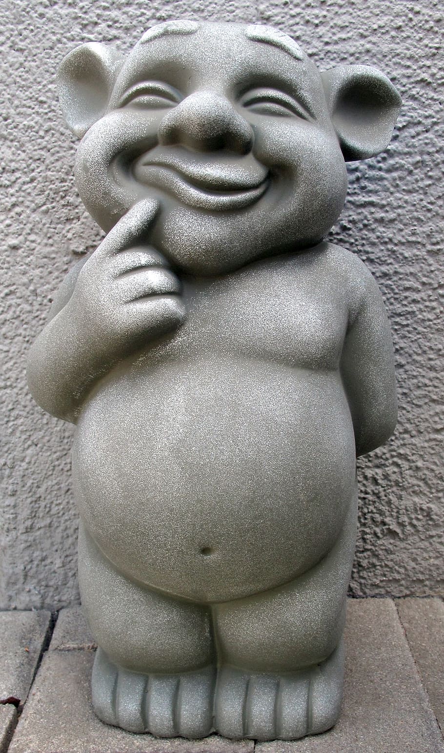 Shrek concrete statue, figure, sculpture, gnome, ceramic, garden HD wallpaper