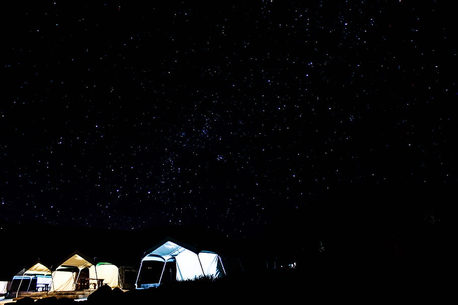 photography of outdoor tent, canopy tents under starry night HD wallpaper