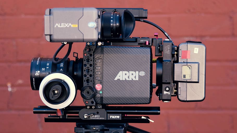 black and gray Arri video camera, shallow focus photography of camera
