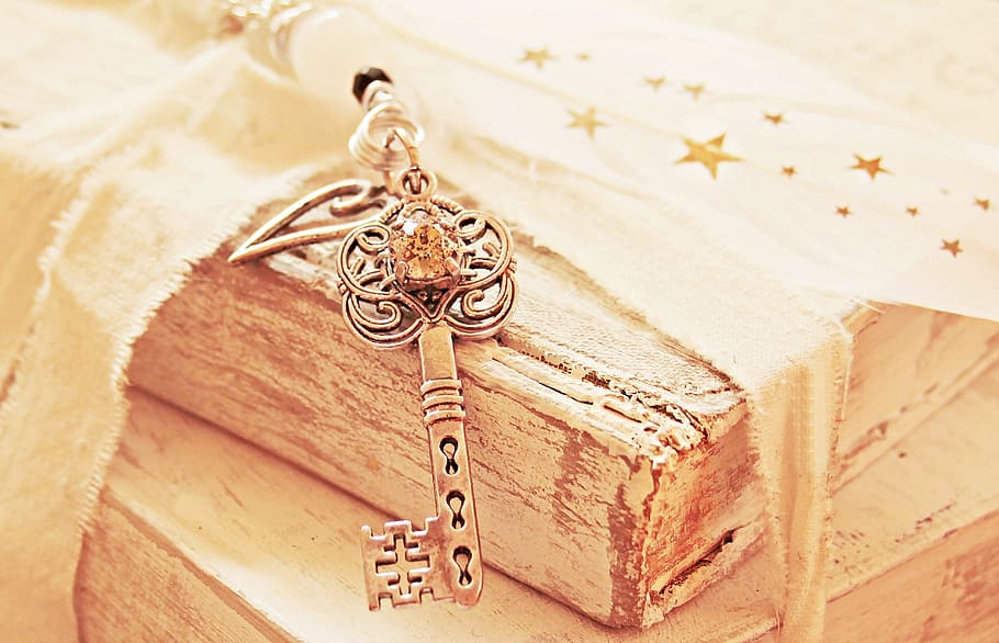 gray skeleton ken on top of white wooden block, key, heart HD wallpaper