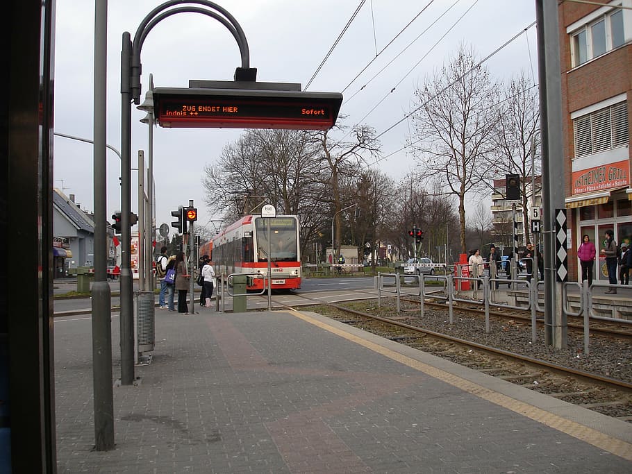 tram, stop, waiting time, cologne, street, urban Scene, cable Car HD wallpaper