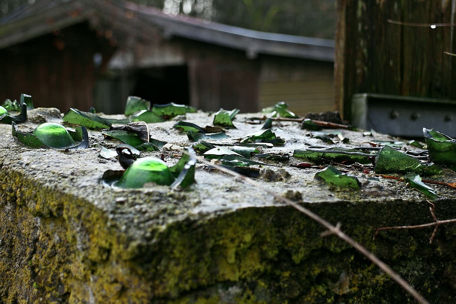 security, theft, protection, glass, shard, broken glass, sharp HD wallpaper