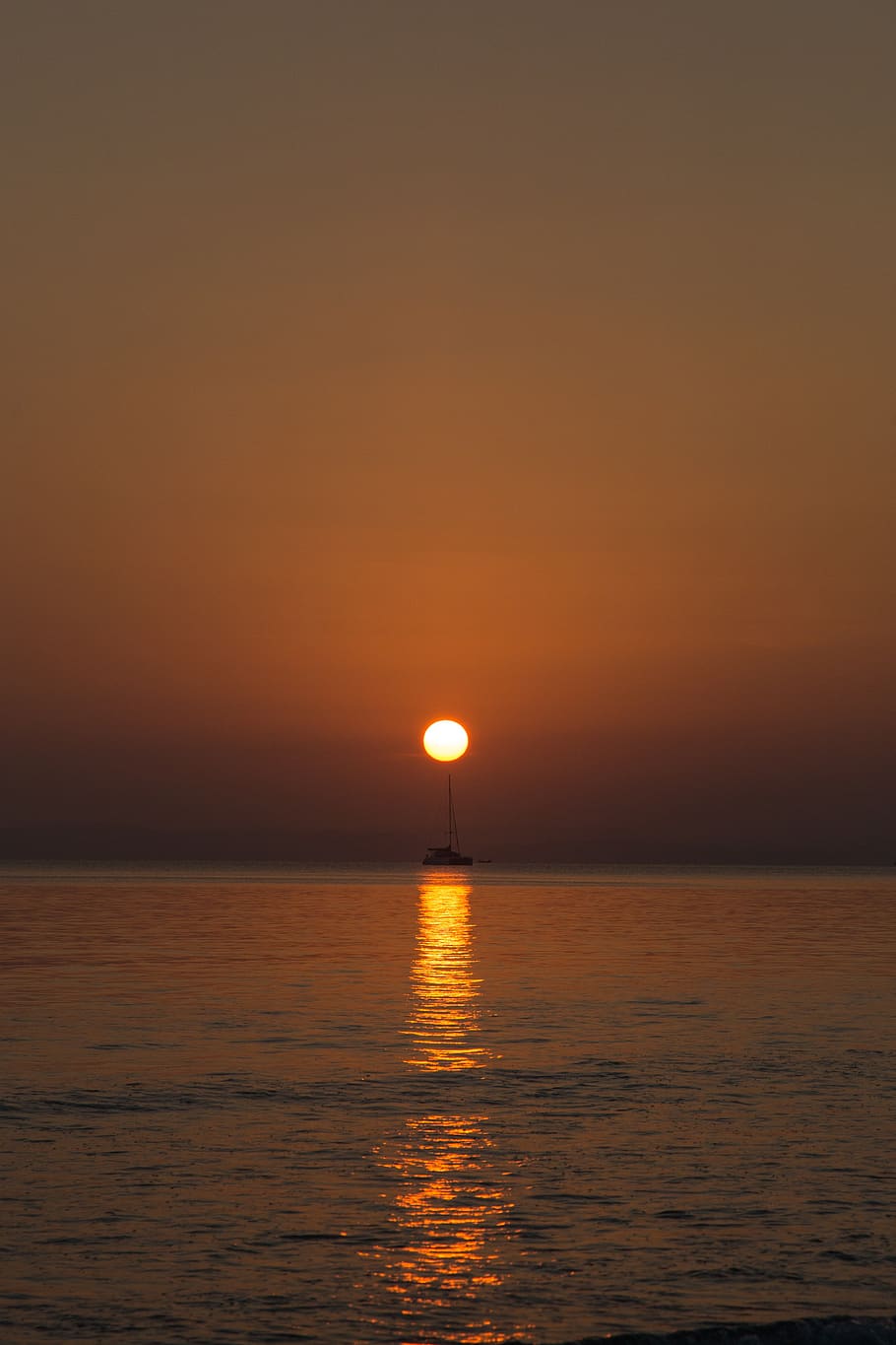 sunset, beach, boat, sky, scenics - nature, beauty in nature HD wallpaper