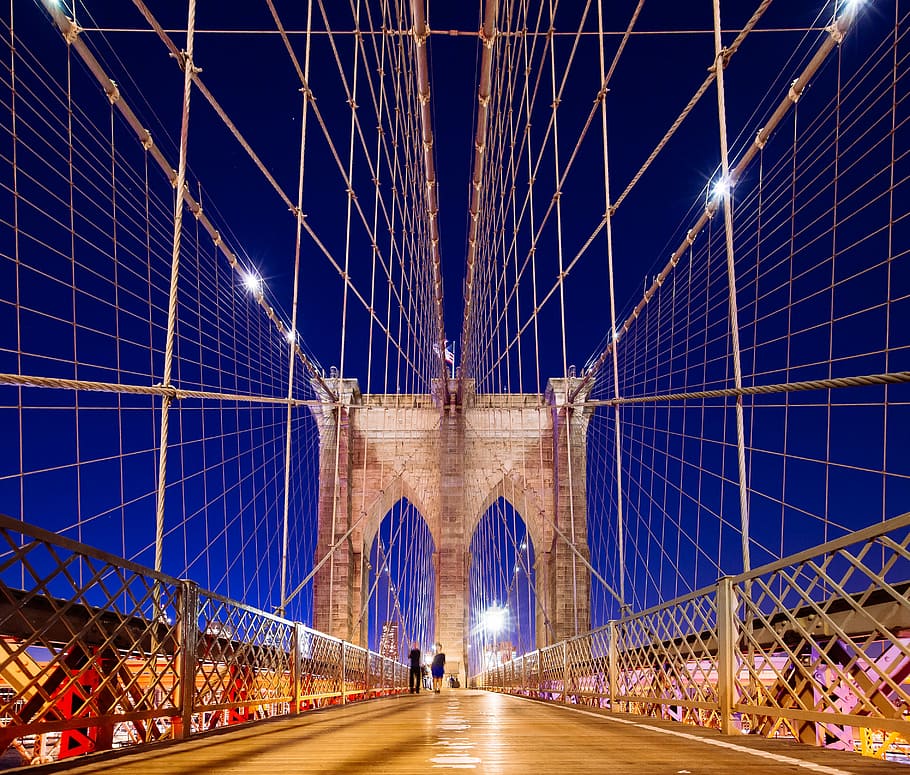 Brooklyn Bridge under blue sky, people walking on Brooklyn Bridge during nighttime, HD wallpaper