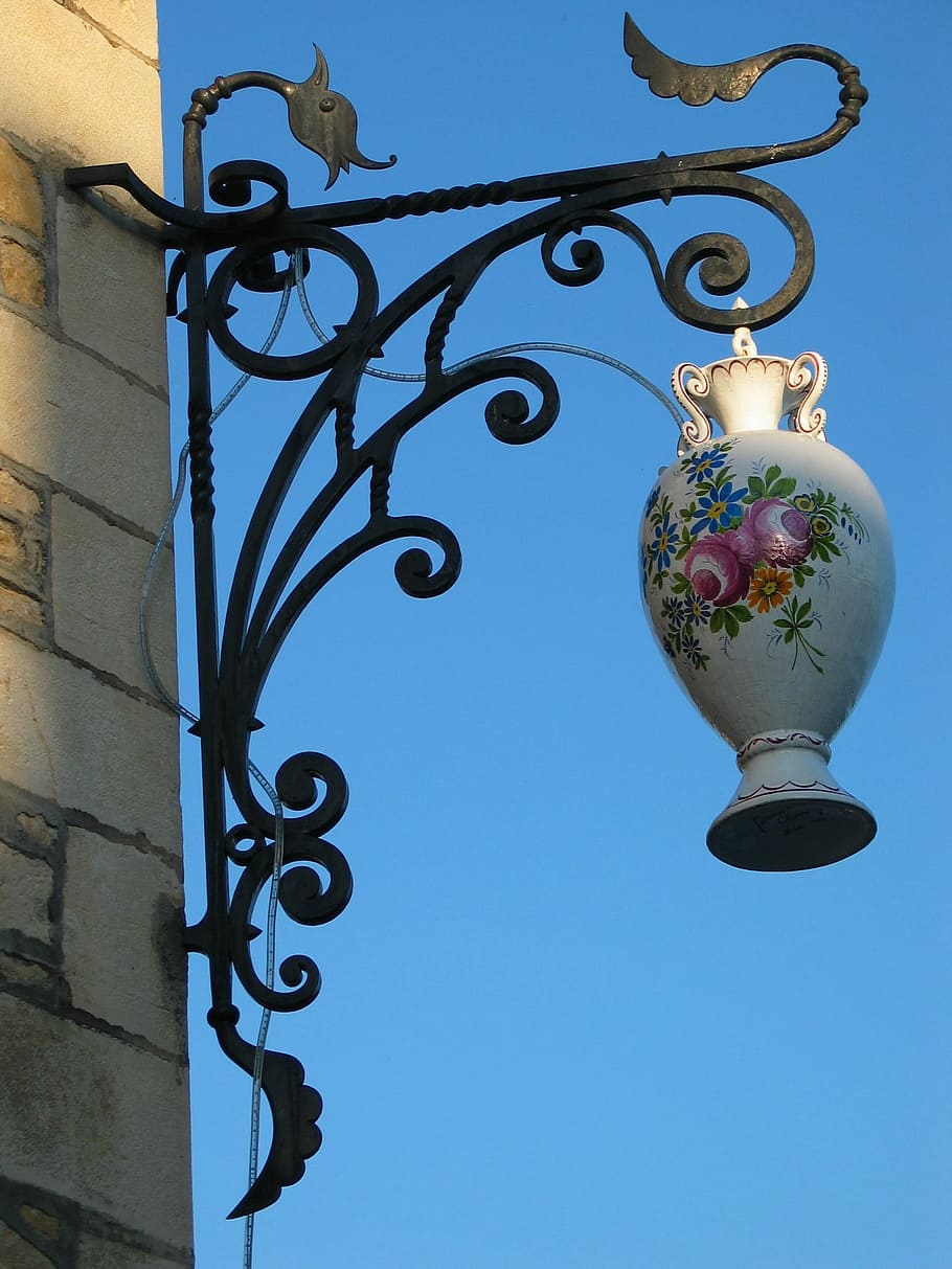 Shield, Vase, Jug, Flower, Bouquet, wrought iron, advertising HD wallpaper