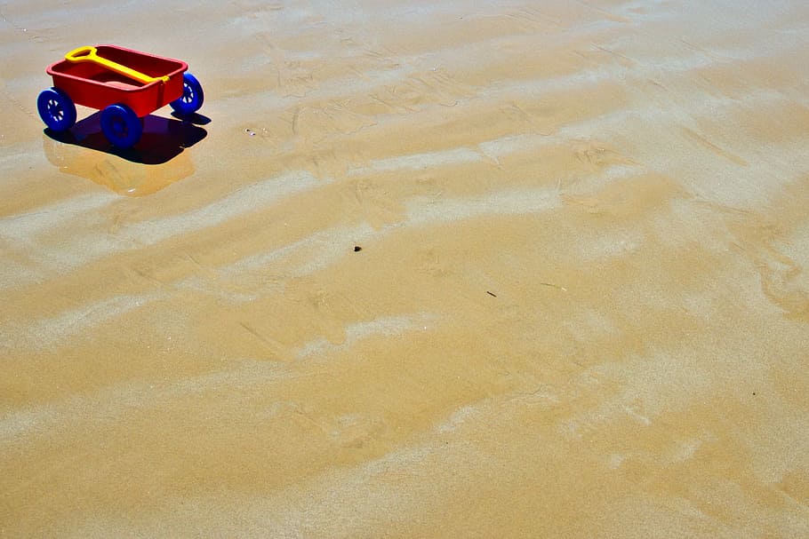 beach, sand, summer, toy, wagon, hot, outdoor, vacation, sea HD wallpaper