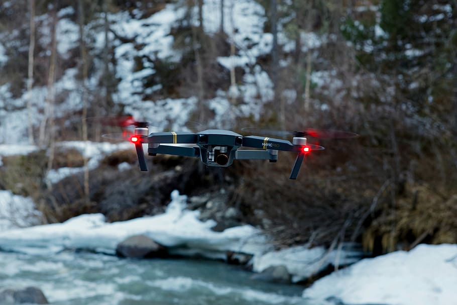 shallow focus photography of quadcopter drone, shallow focus photography of flying black drone HD wallpaper