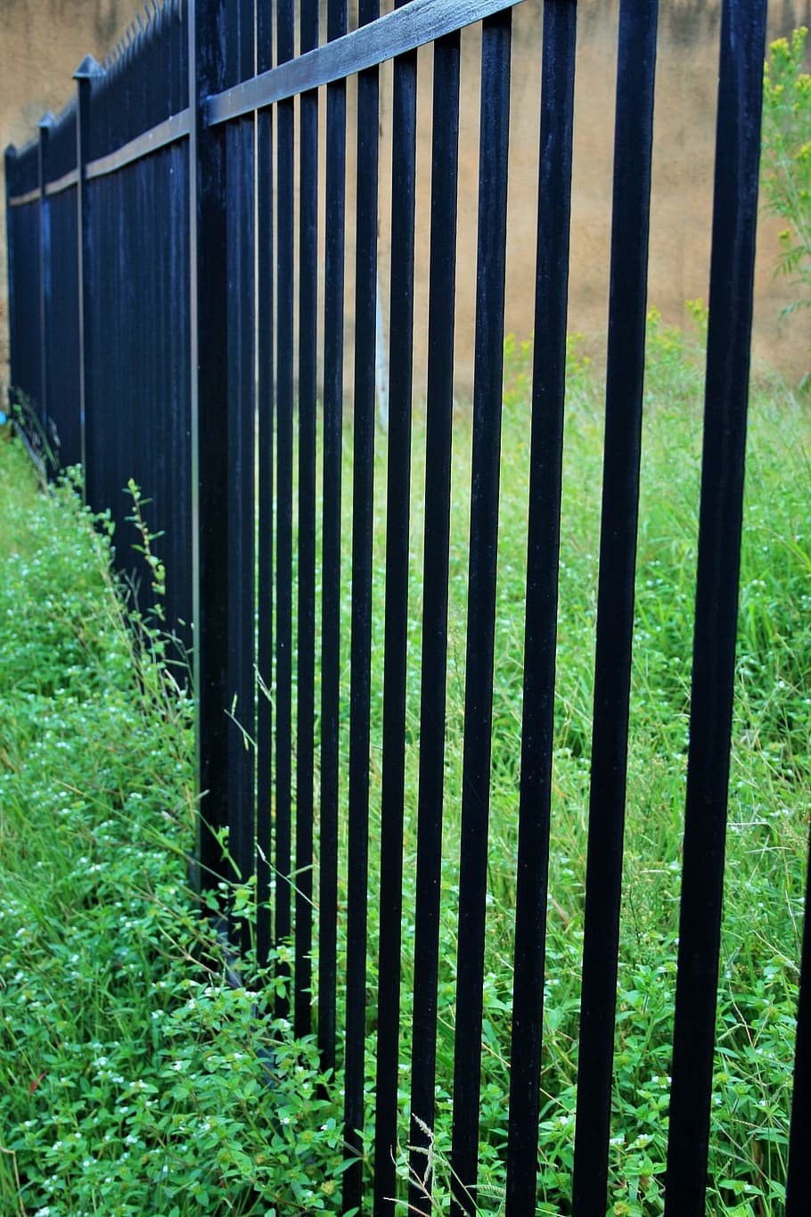 Fence, Palisade, Strong, Security, black, metal, metallic, safety HD wallpaper