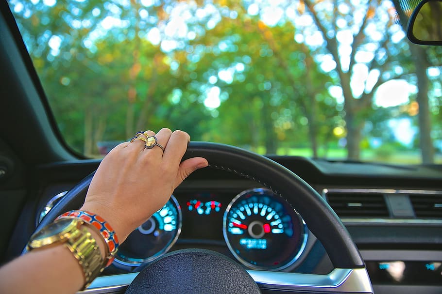person driving vehicle during daytime, car, windshield, dashboard HD wallpaper
