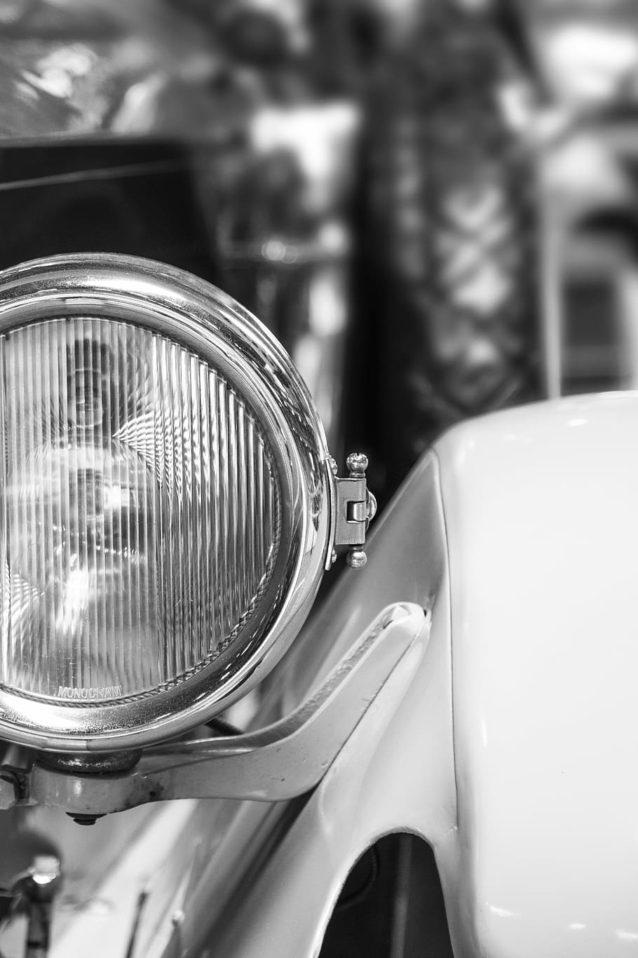 spotlight, auto, oldtimer, black and white, vehicle, car, automotive HD wallpaper
