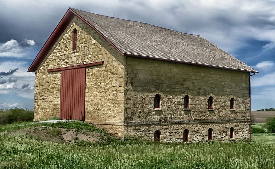 gray brick house, nebraska, farm, rural, barn, stone, sky, clouds, HD wallpaper