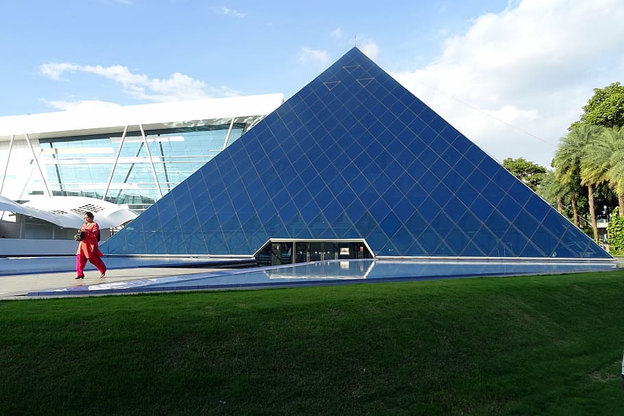 building, architecture, pyramid, modern, corporate, contemporary HD wallpaper