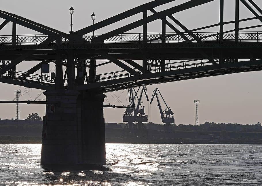 bridge, cranes, port, danube, morning light, blinding, back light HD wallpaper